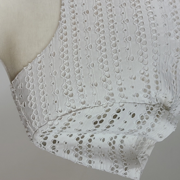 Apt. 9 Blouse - Picture 4 of 11